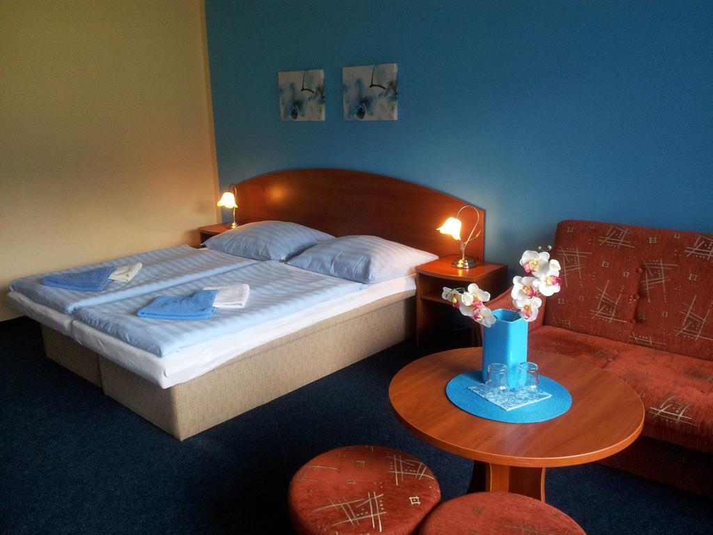 Hotel Centrum הַרָכוֹב מראה חיצוני תמונה